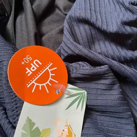 Soft Ribbed Ruched One-Piece Swimsuit - Picture 12 of 12